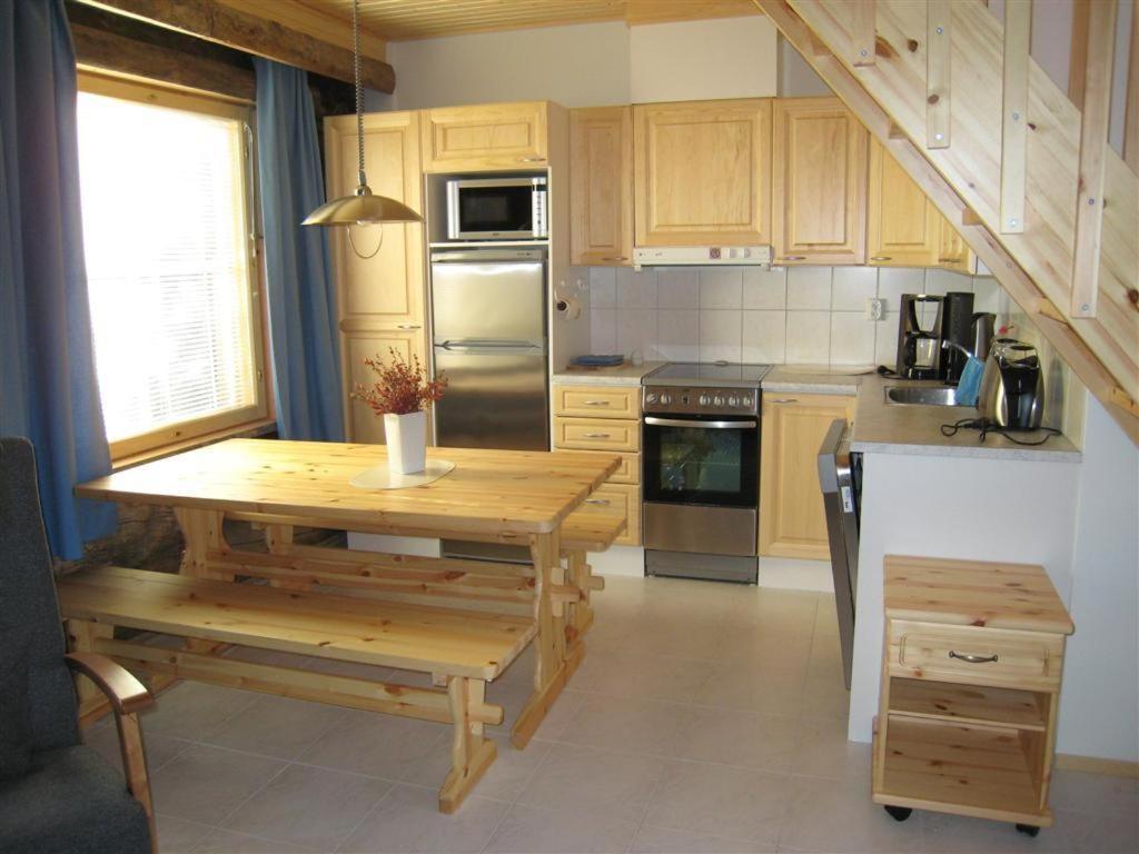Lost Inn Cabins Äkäslompolo Екстериор снимка