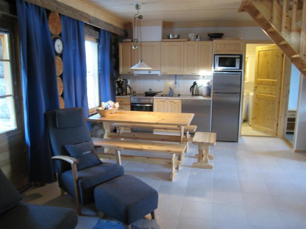 Lost Inn Cabins Äkäslompolo Стая снимка