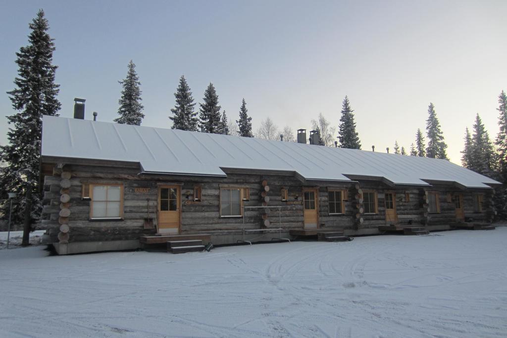 Lost Inn Cabins Äkäslompolo Екстериор снимка