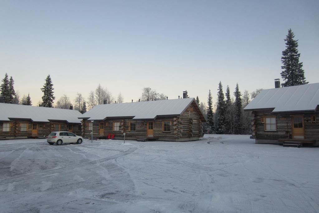 Lost Inn Cabins Äkäslompolo Екстериор снимка
