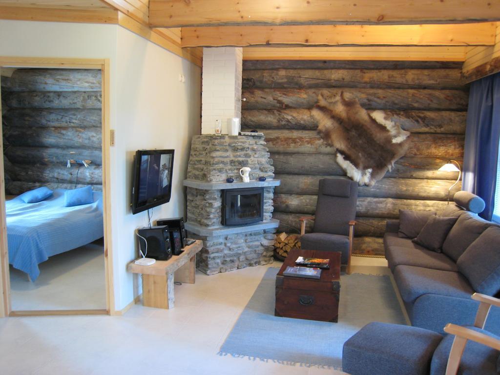 Lost Inn Cabins Äkäslompolo Екстериор снимка