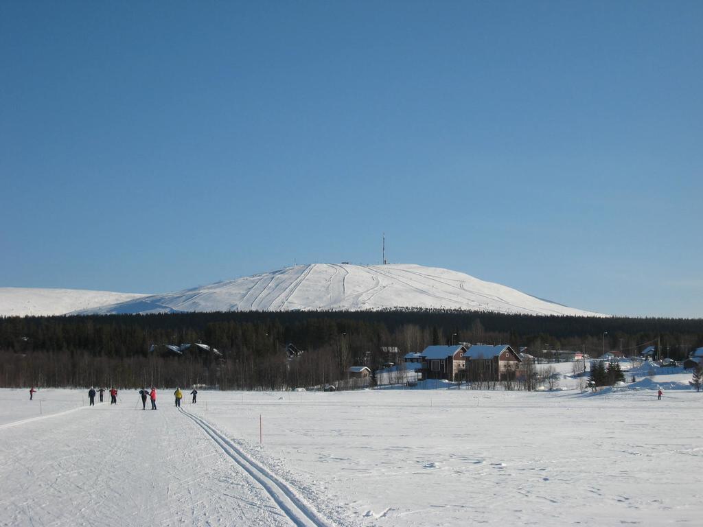 Lost Inn Cabins Äkäslompolo Екстериор снимка